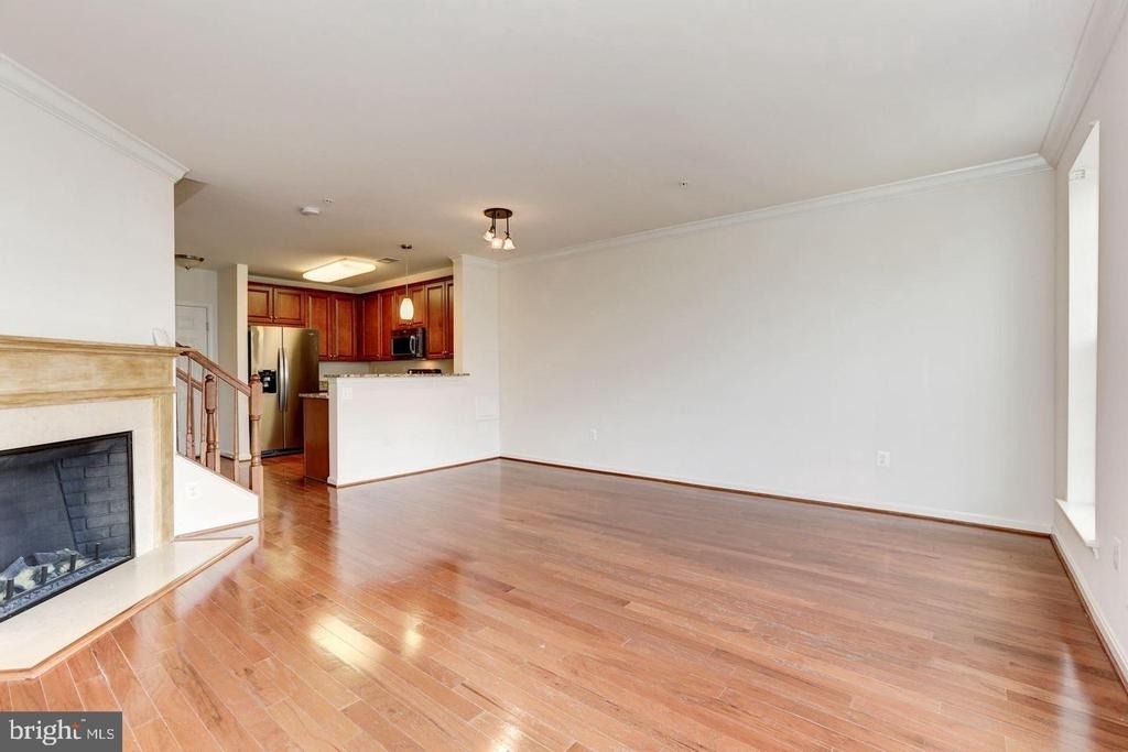 22961 Newcut Road - Photo 7