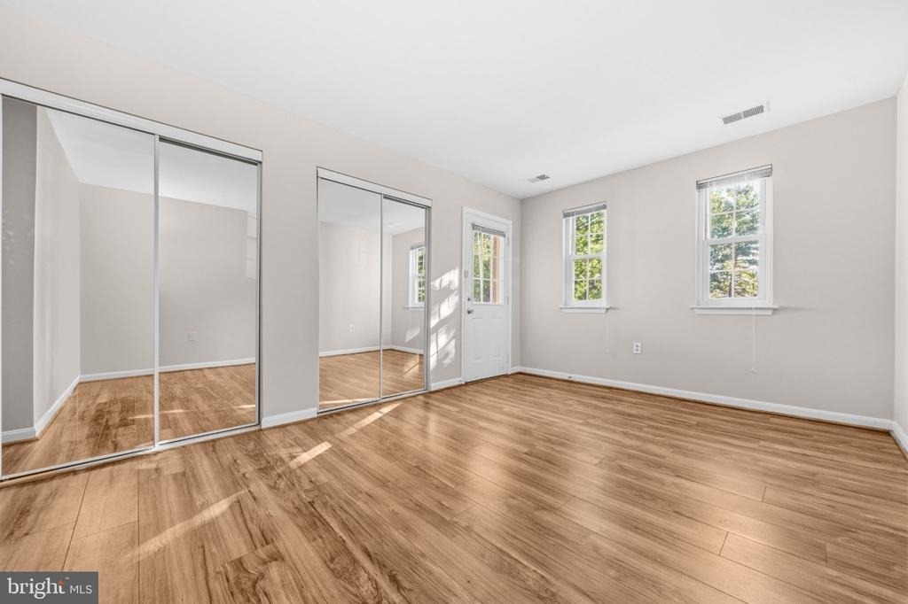 18302 Streamside Drive - Photo 11