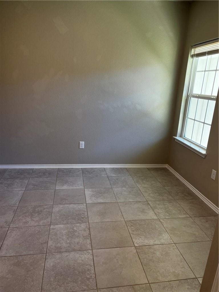 1137 Garland Rd - Photo 5