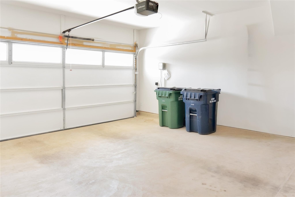 2016 Wilsons Warbler Dr - Photo 38