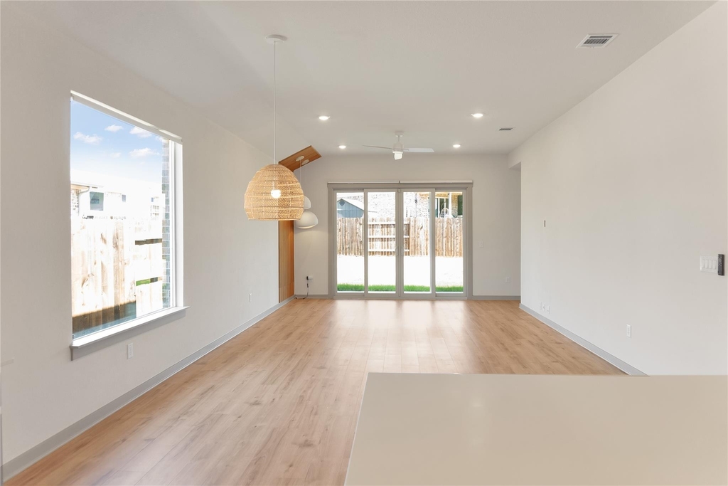 2016 Wilsons Warbler Dr - Photo 4