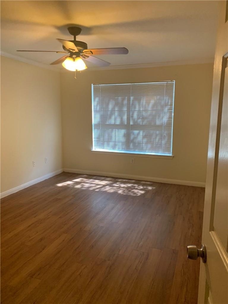 501 W 26th St - Photo 7