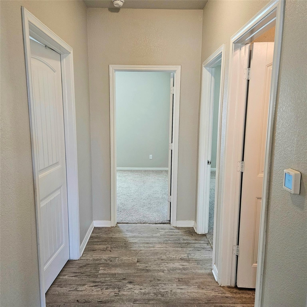 613 Donegal Ln - Photo 8
