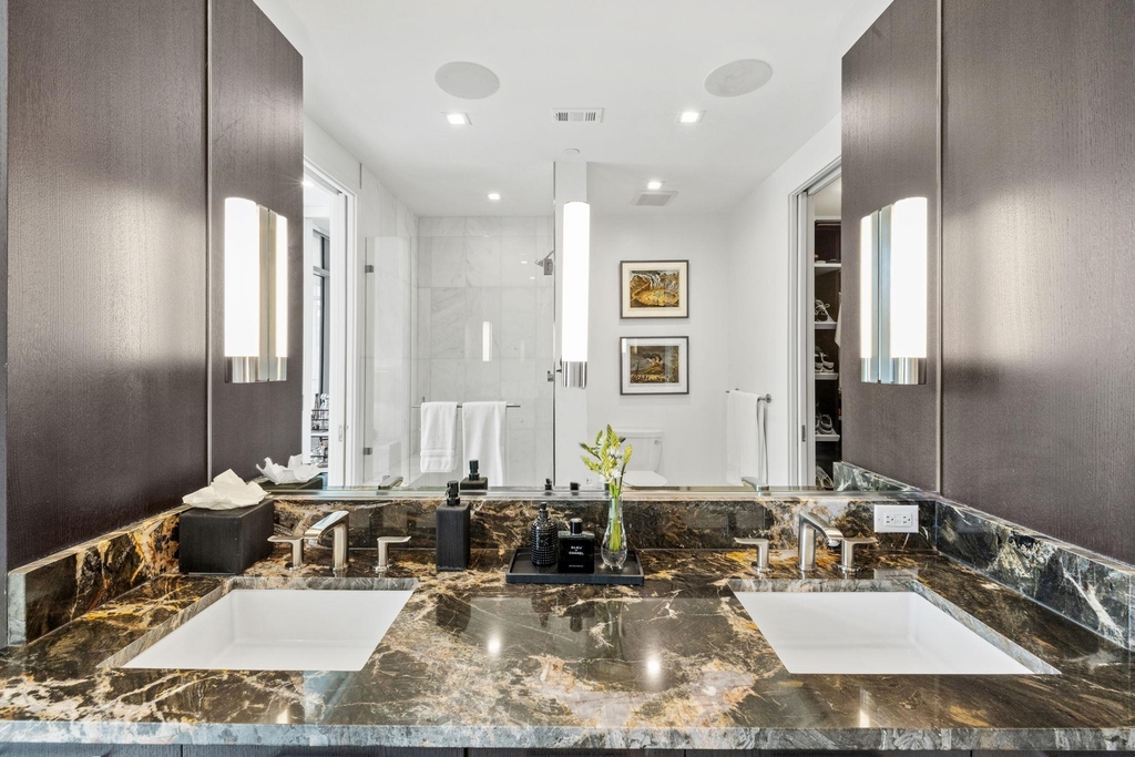 501 West Ave - Photo 18