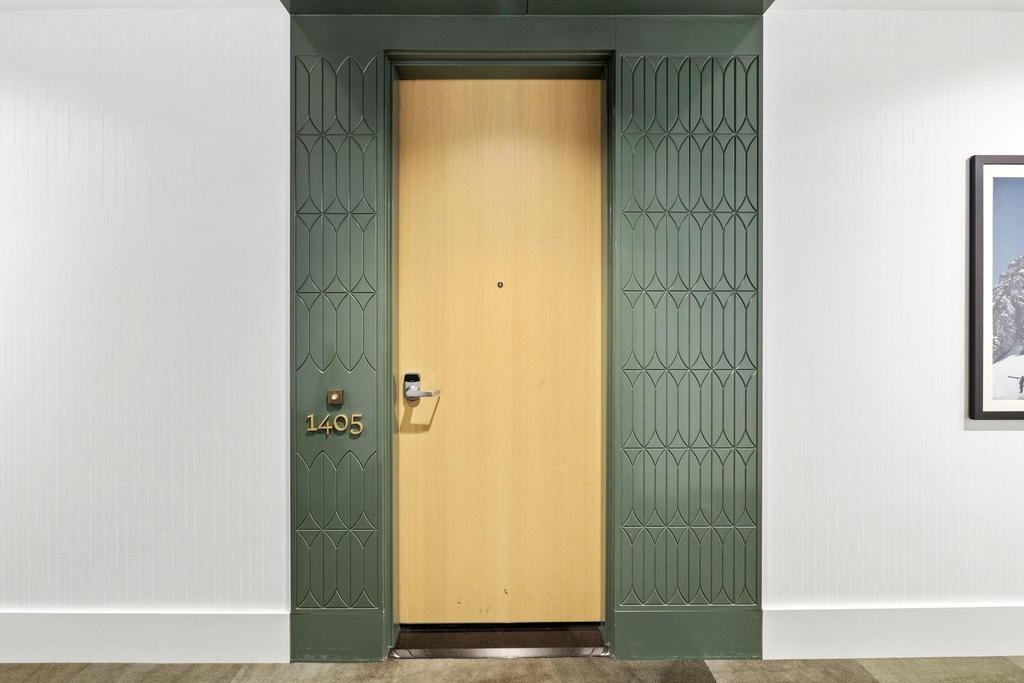 501 West Ave - Photo 1