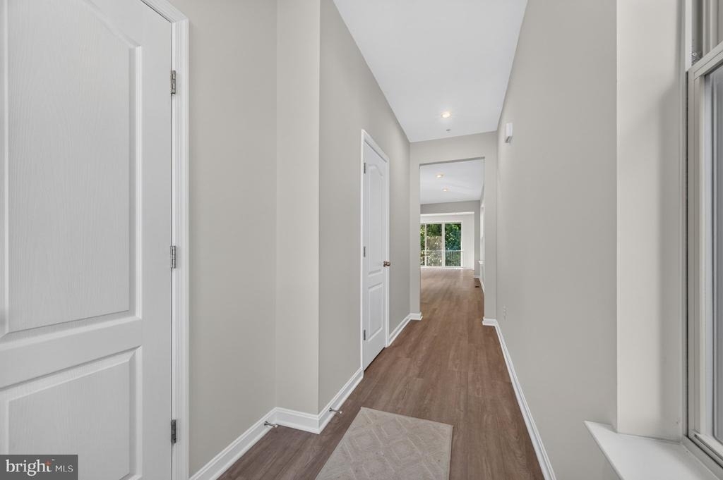 1528 Crampton Street - Photo 4
