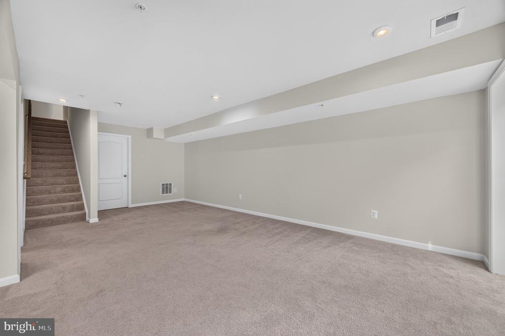 1528 Crampton Street - Photo 38