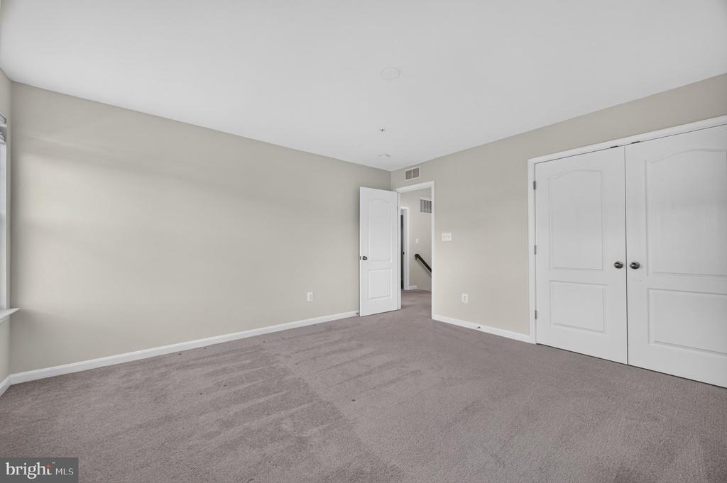 1528 Crampton Street - Photo 30