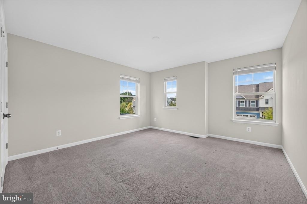 1528 Crampton Street - Photo 29