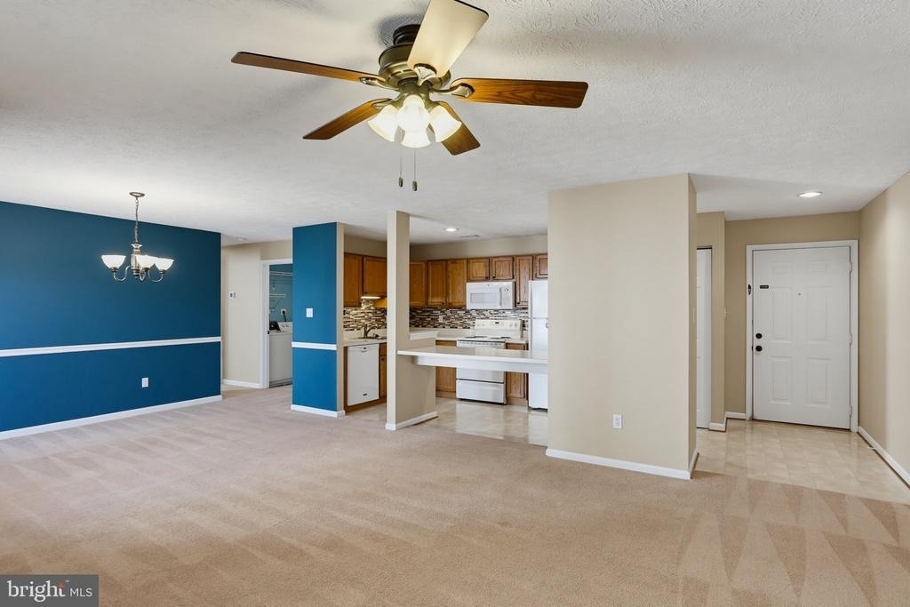 2102 Whitehall Road - Photo 11