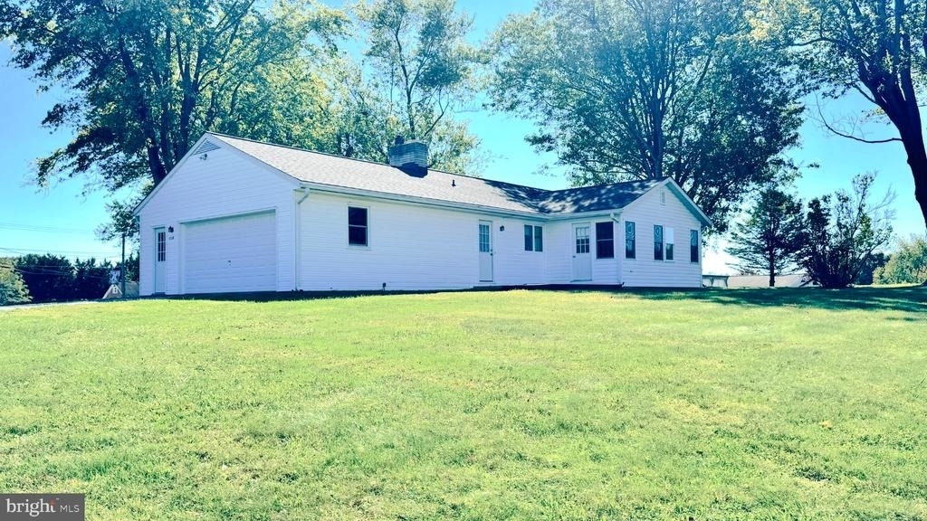 1110 Corky Drive - Photo 4