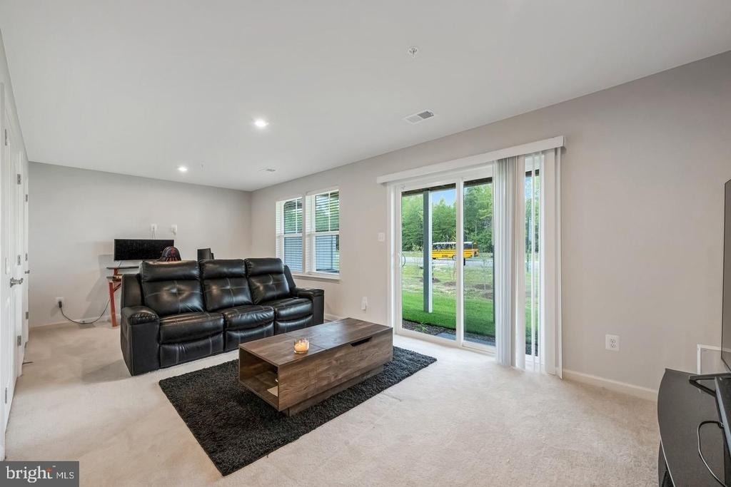 10303 Alta Place - Photo 20