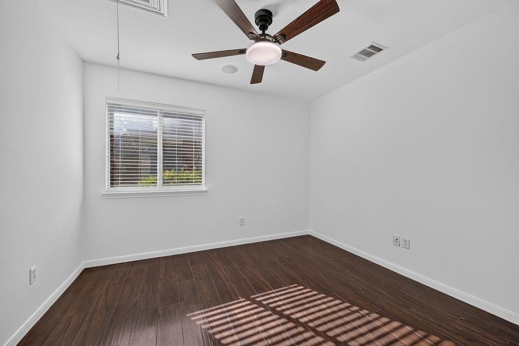 2113 Pearson Way - Photo 21