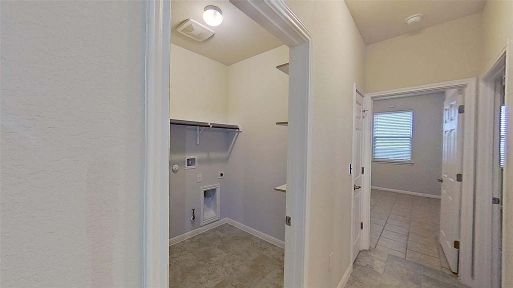 176 Mayney Ln - Photo 4