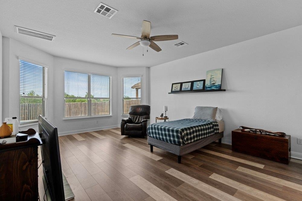 580 Clear Springs Holw - Photo 19