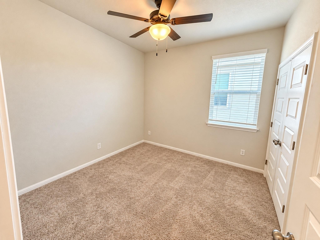213 Escape Way - Photo 9