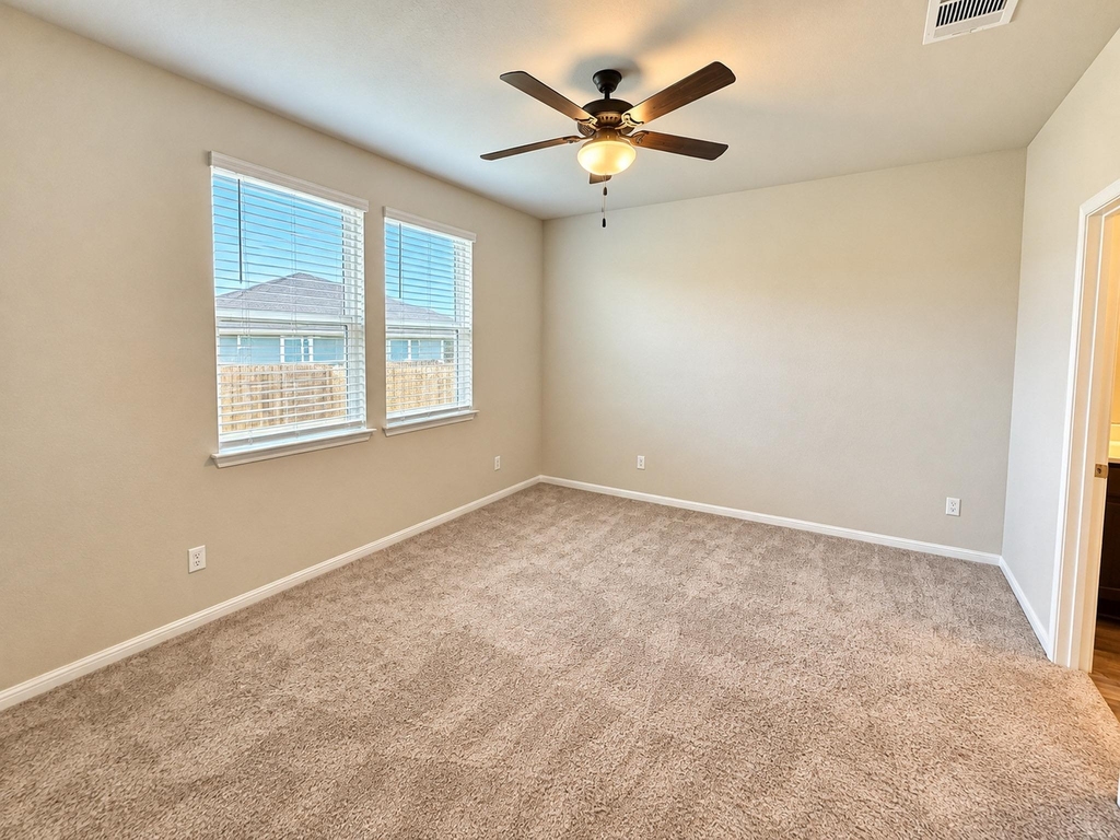 213 Escape Way - Photo 6