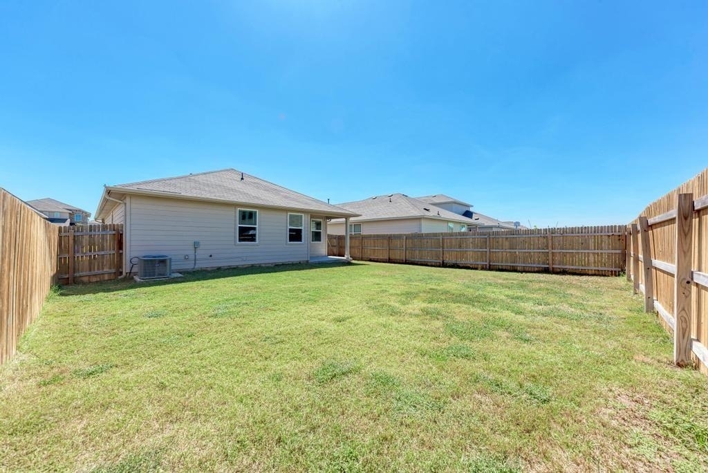 3602 Conyers Ln - Photo 32