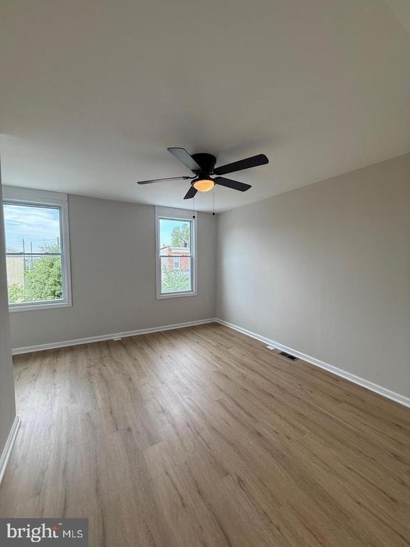 2810 E Chase Street - Photo 23