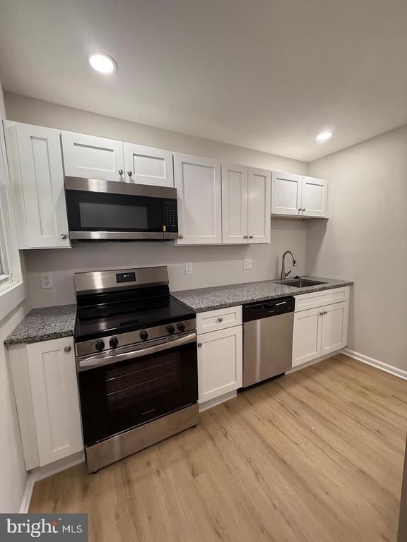 2810 E Chase Street - Photo 11