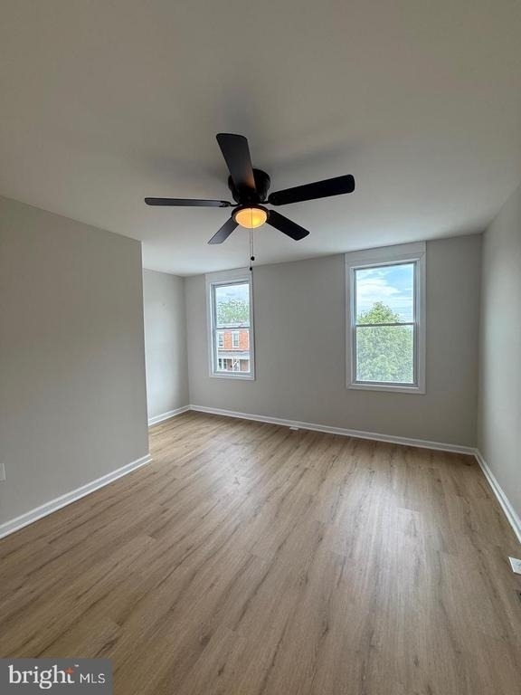 2810 E Chase Street - Photo 24