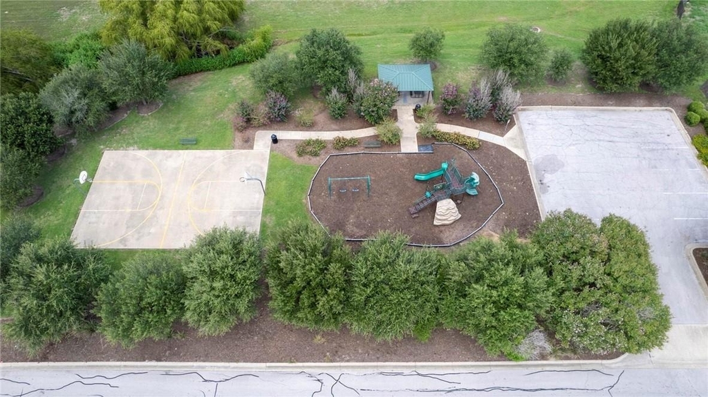 18425 Crestwind Ln - Photo 37
