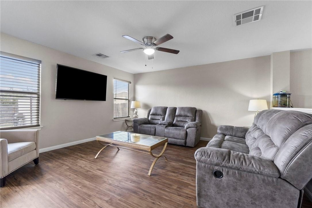18425 Crestwind Ln - Photo 7