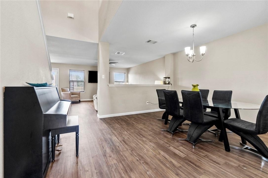 18425 Crestwind Ln - Photo 11