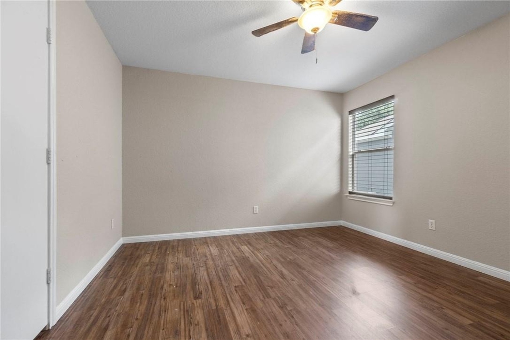 18425 Crestwind Ln - Photo 15