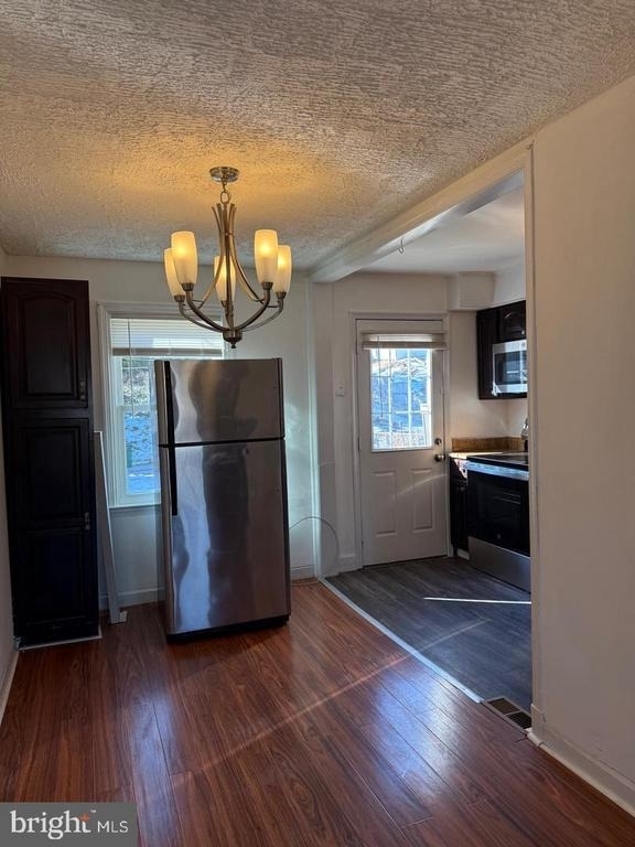 3641 Dudley Avenue - Photo 6