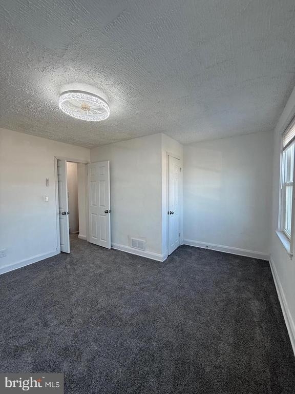 3641 Dudley Avenue - Photo 31