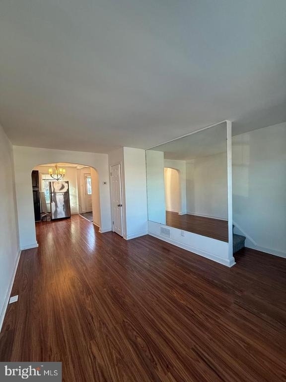 3641 Dudley Avenue - Photo 3