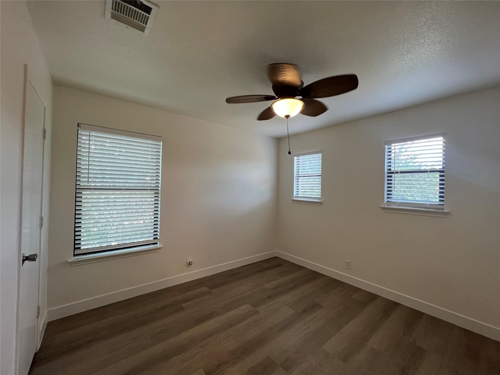 821 New Bridge Dr - Photo 14