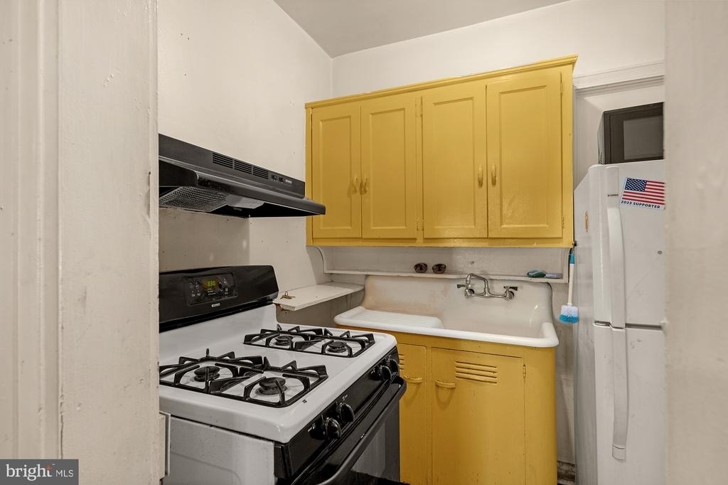 931 Saint Paul - Photo 10
