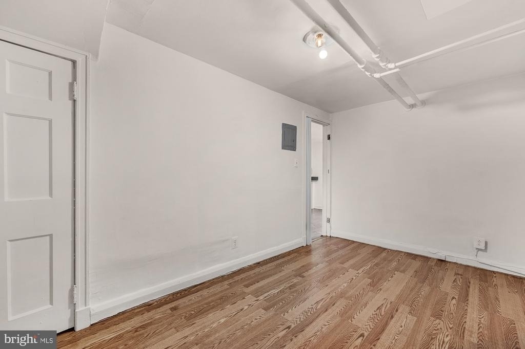 931 Saint Paul St Street - Photo 10