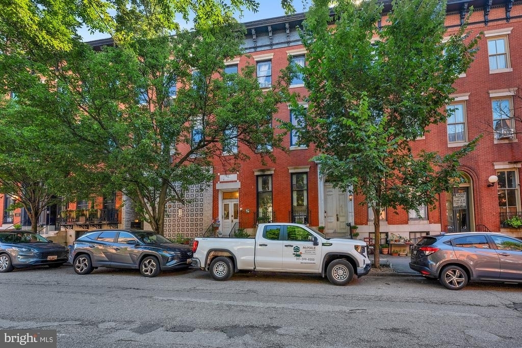 931 Saint Paul St Street - Photo 1
