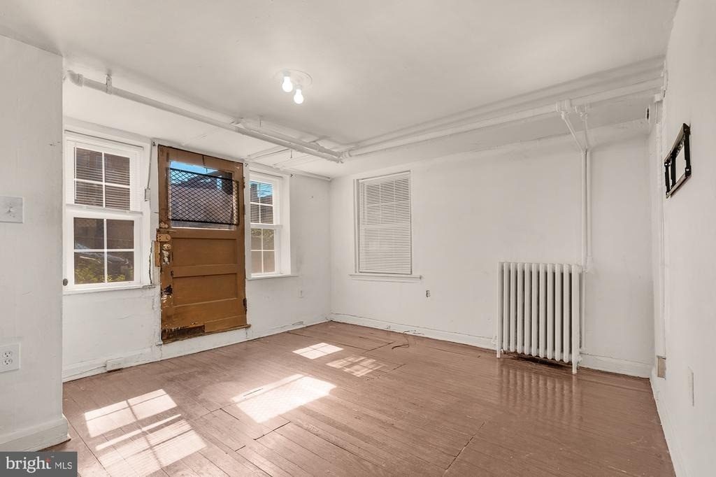931 Saint Paul St Street - Photo 3