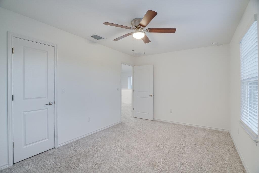 9015 Looksee Ln - Photo 7