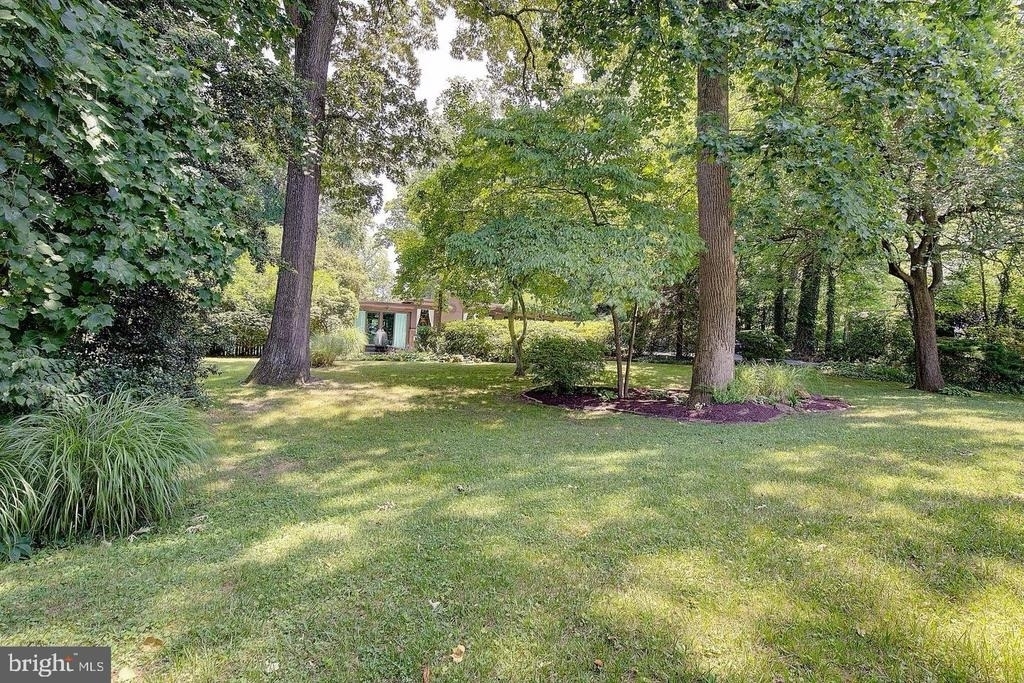 1169 Latrobe Drive - Photo 27