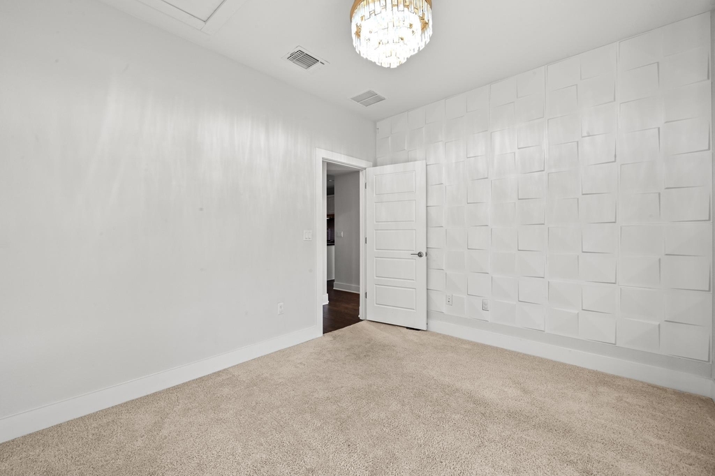 9126 Cattle Baron Path - Photo 18