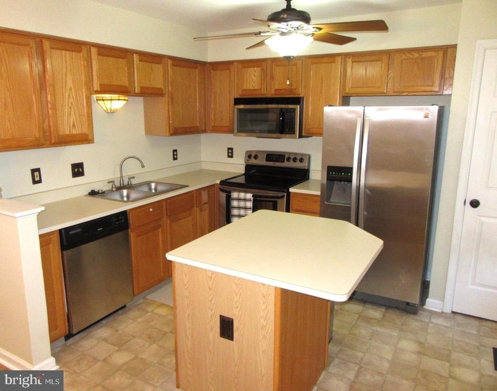110 Abelia Drive - Photo 1