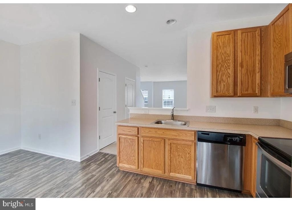 657 Jacobsen Circle - Photo 15