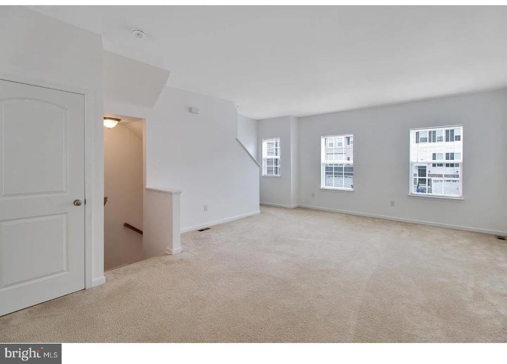 657 Jacobsen Circle - Photo 12