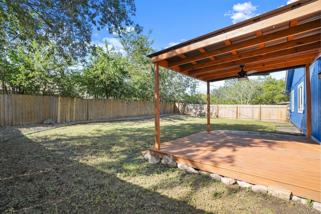 3213 Plantation Rd - Photo 4