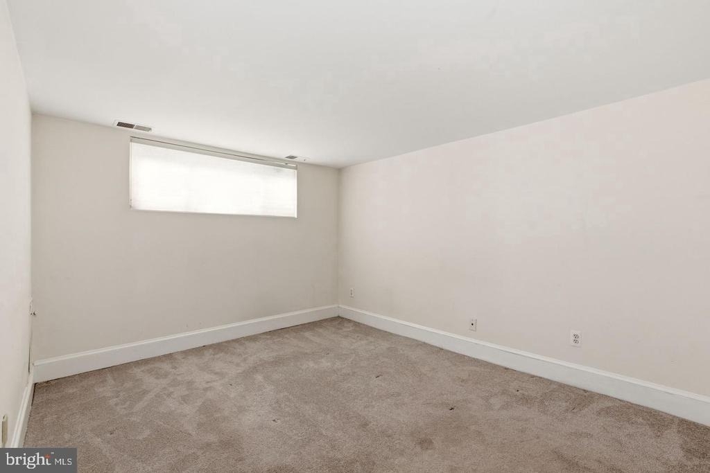 308 East Capitol Street Ne - Photo 7