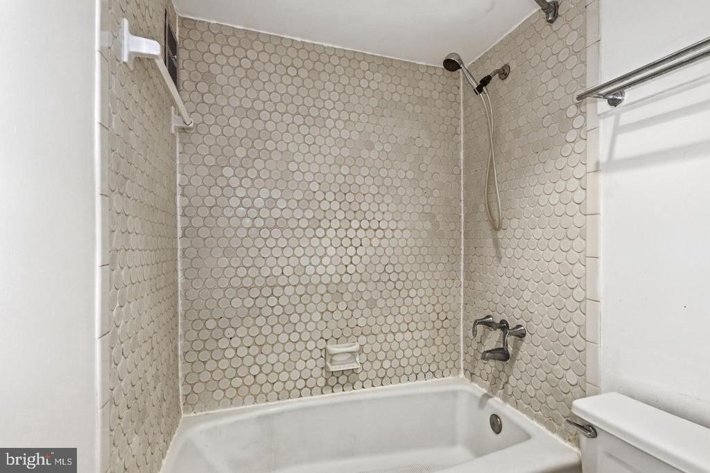 308 East Capitol Street Ne - Photo 29