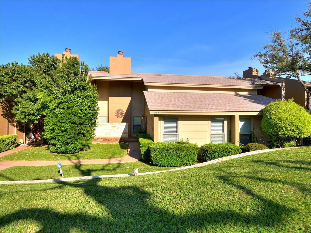 222 Lido St - Photo 0