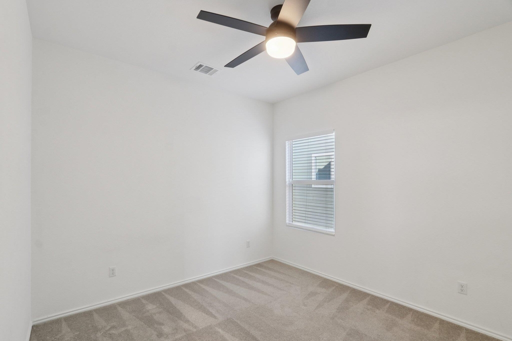 1521 Cobblecrest Ln - Photo 18