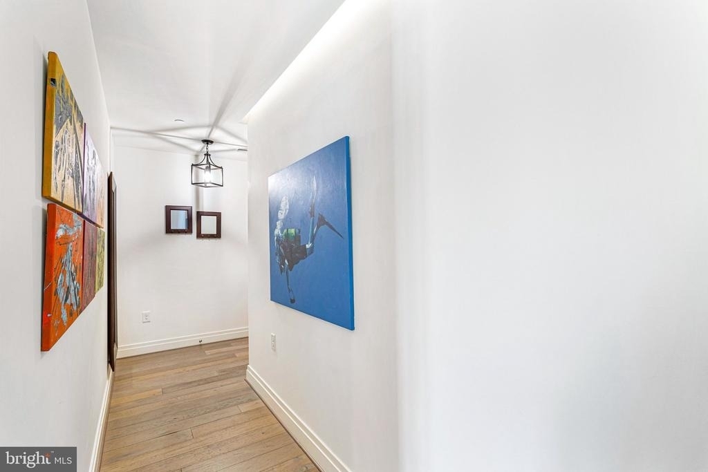 810 O Nw - Photo 4