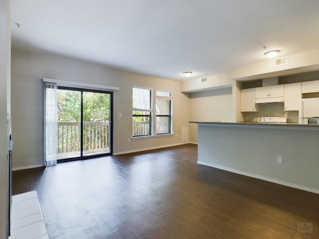 3839 Dry Creek Dr - Photo 0